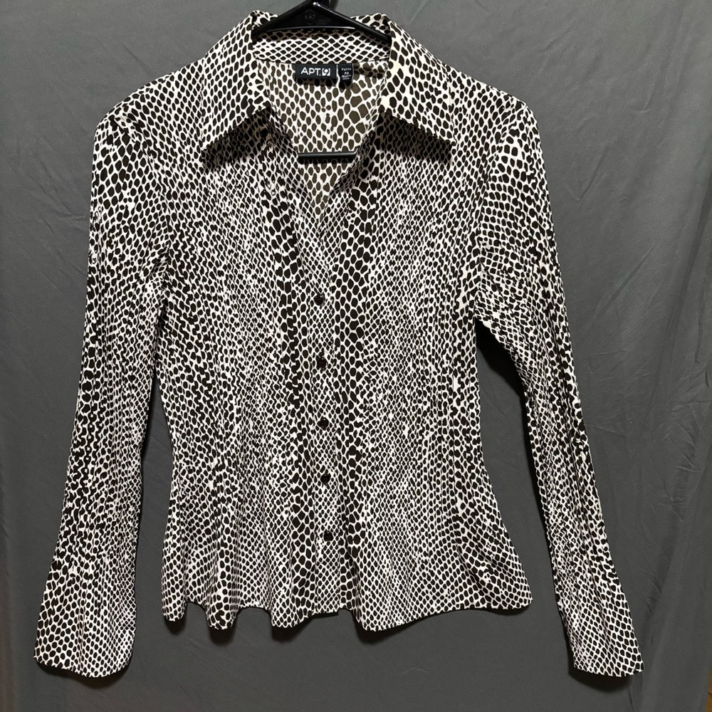 Apt. 9 Women's Brown and White Button-Up Top with Flare